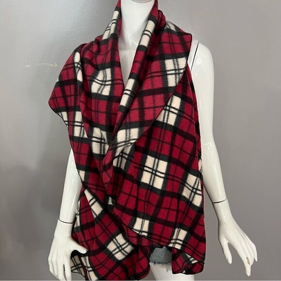 Shawl Dawl Buffalo Print Shawl -- Can be worn 10+ Ways! - Picture 7 of 15